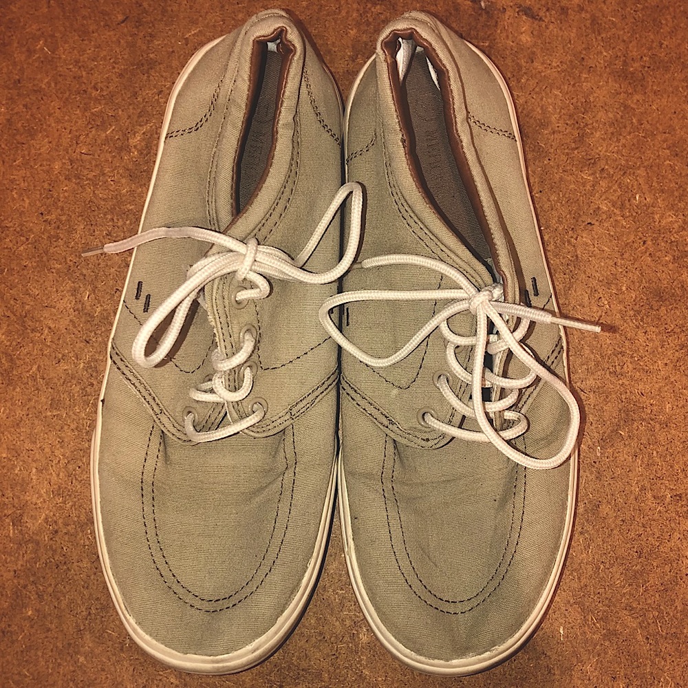 Men’s Khaki Shoes